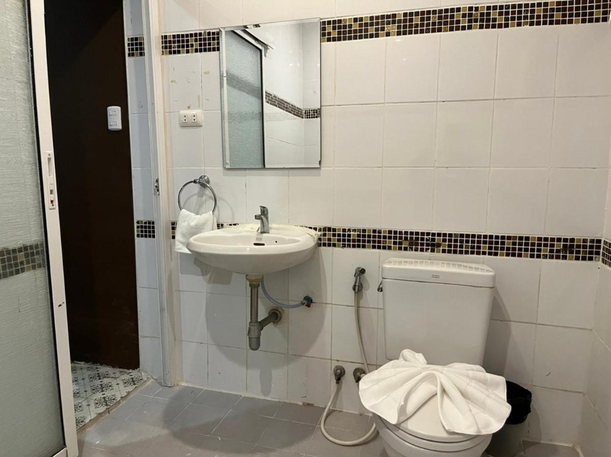 Cozy Rooms Asoke Bangkok Zewnętrze zdjęcie